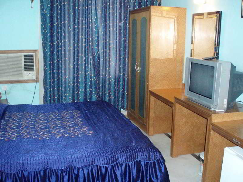 Fabhotel Ashu Palace Karol Bagh Delhi  Bilik gambar