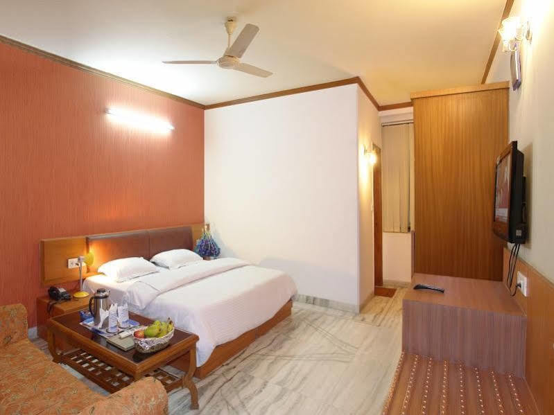 Fabhotel Ashu Palace Karol Bagh Delhi  Luaran gambar